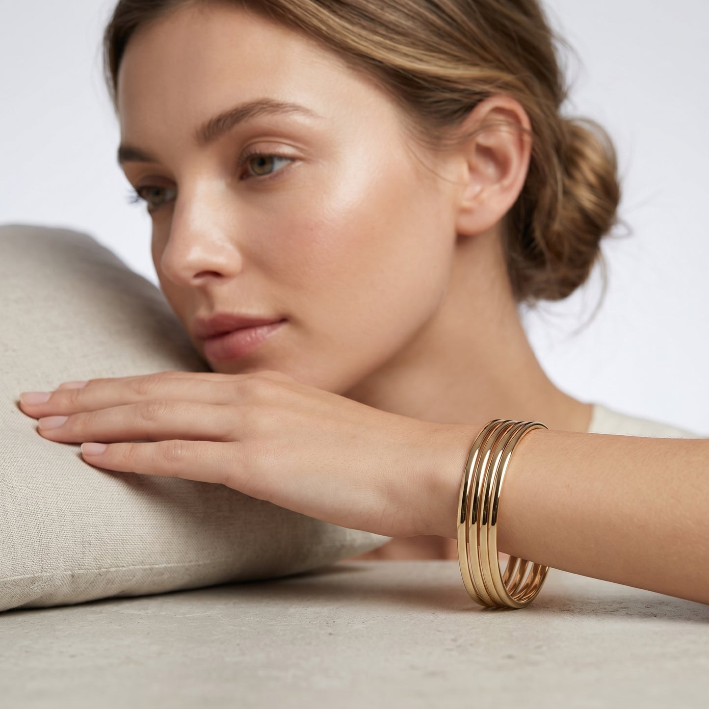 4mm 9ct Solid Gold Bangle